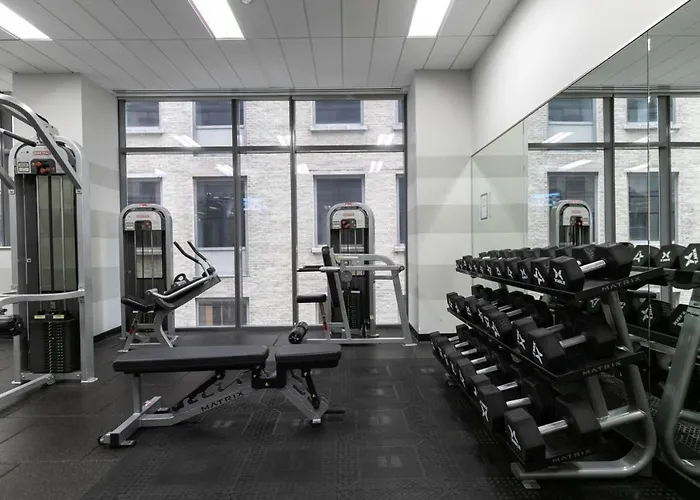Loop W Pool Gym Lounge Nr Riverwalk Chi-648